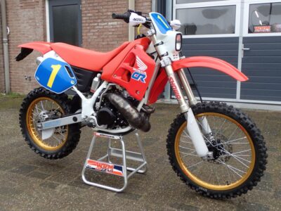 HONDA CR 250 Enduro 1990 in nieuwstaat - Afbeelding 11