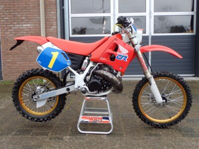 HONDA CR 250 Enduro 1990 in nieuwstaat - Afbeelding 12